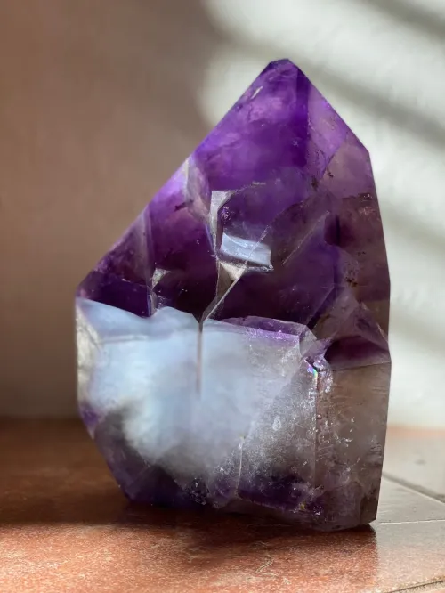 How to Charge Amethyst